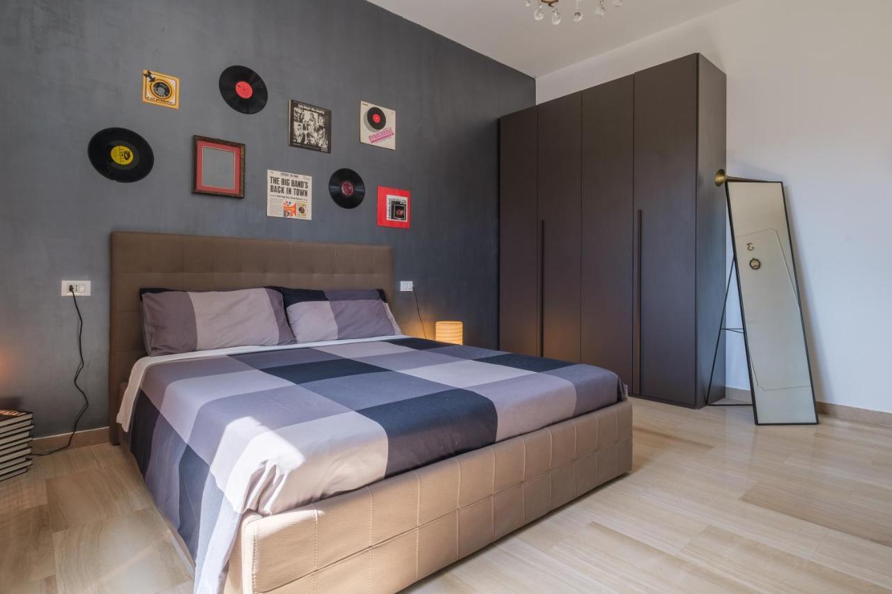 Fabula Rooms 3 Suites With Private Bathroom Bolonya Dış mekan fotoğraf